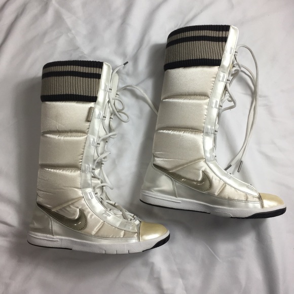 tall nike boots